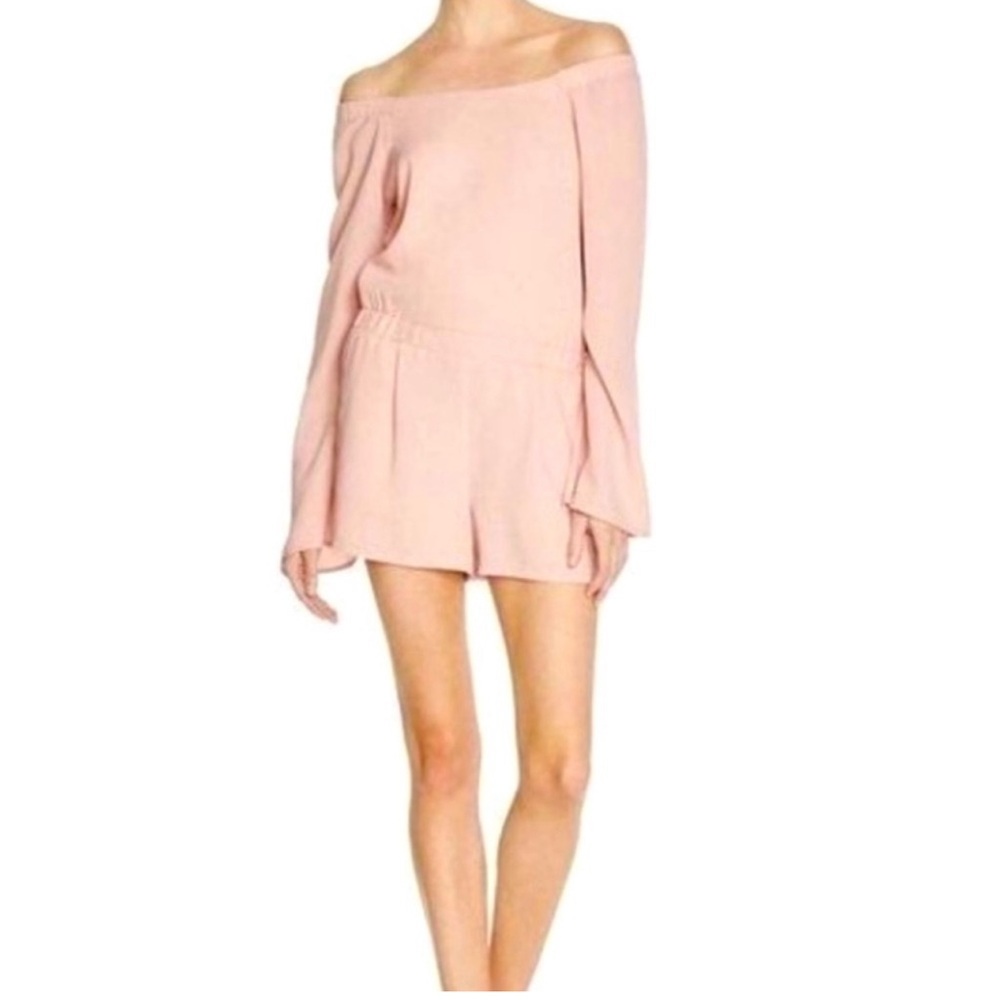 Bcbg Maxazria size M - from a smoke-free and pet free home